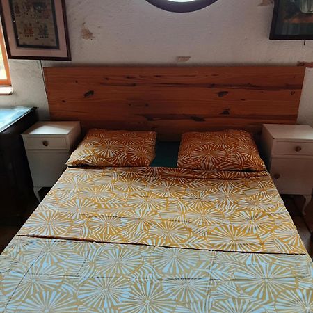 La Graule Hotell Saint-Colomb-de-Lauzun Eksteriør bilde